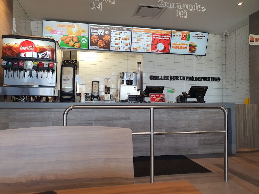 Burger King | 280 Bd Monseigneur-Langlois, Salaberry-de-Valleyfield, QC J6S 0A6, Canada | Phone: (450) 567-1271