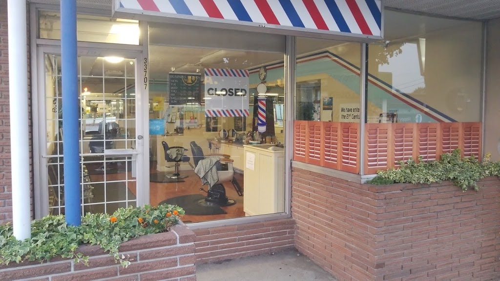 The Corner Barber shop | hair care | 33707 Essendene Ave, Abbotsford, BC V2S 2G7, Canada | 7788563768 OR +1 778-856-3768