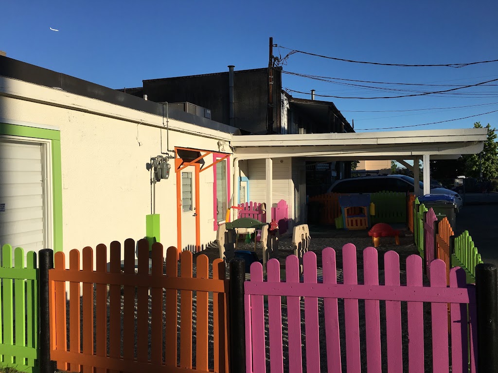 LEARNNPLAY | 335 E Columbia St, New Westminster, BC V3L 3W8, Canada | Phone: (604) 553-0461