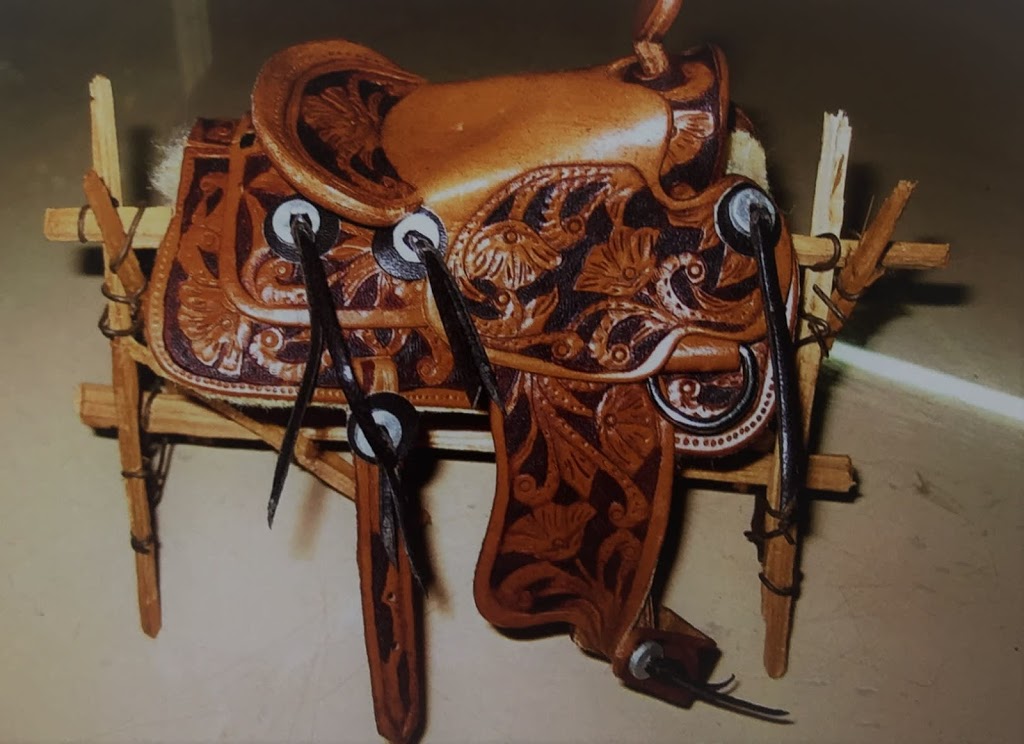 Carl For Leather | 321 Milltown Rd, Shannonville, ON K0K 3A0, Canada | Phone: (613) 848-3060