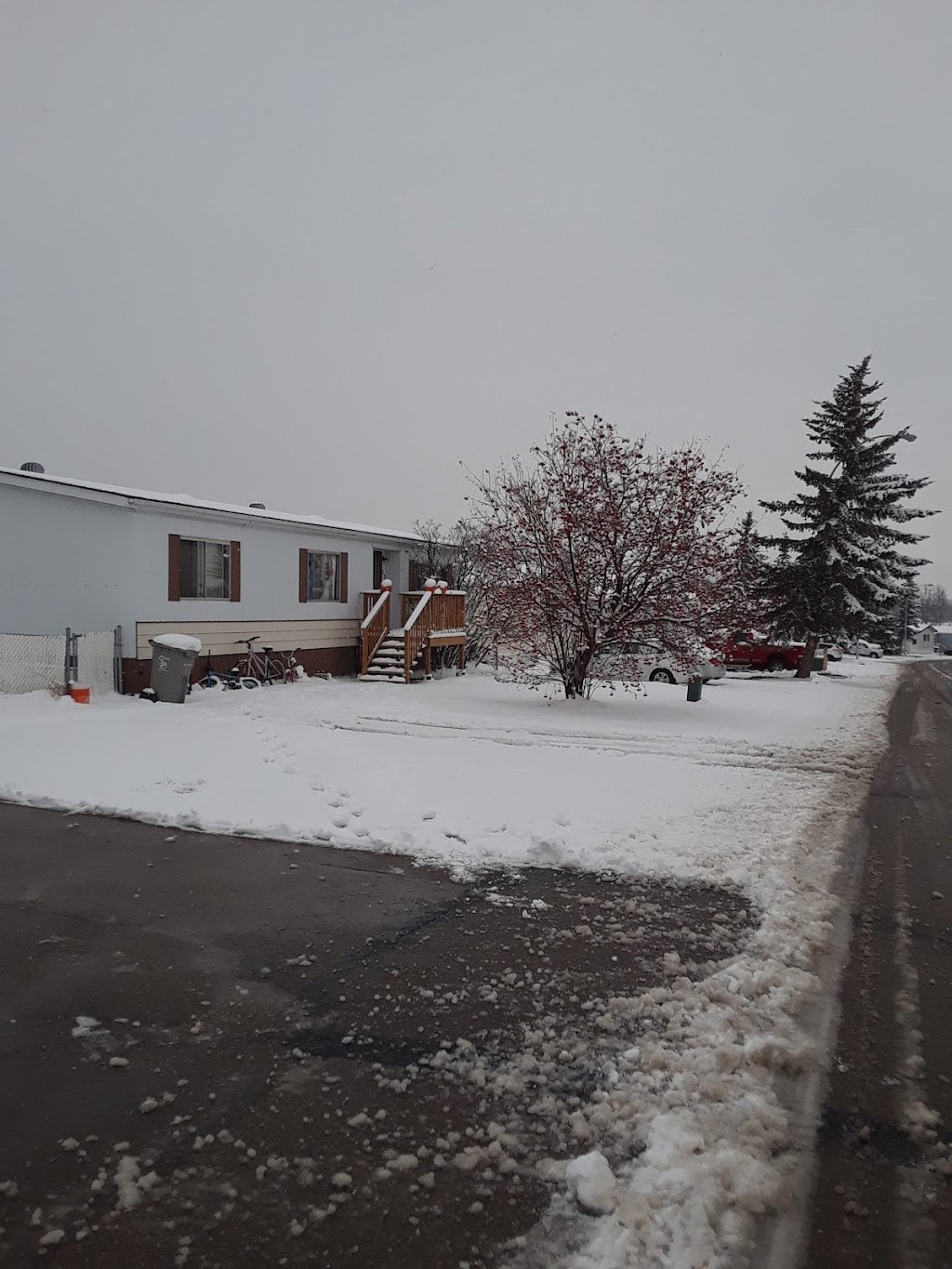 Parkland Village Community Centre | 53222 RR 272 #60, Spruce Grove, AB T7X 3N5, Canada | Phone: (780) 298-9155