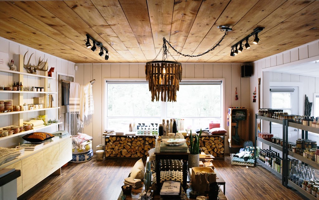 The Hive | 18 Franks Ln, Honey Harbour, ON P0E 1E0, Canada | Phone: (705) 230-0488