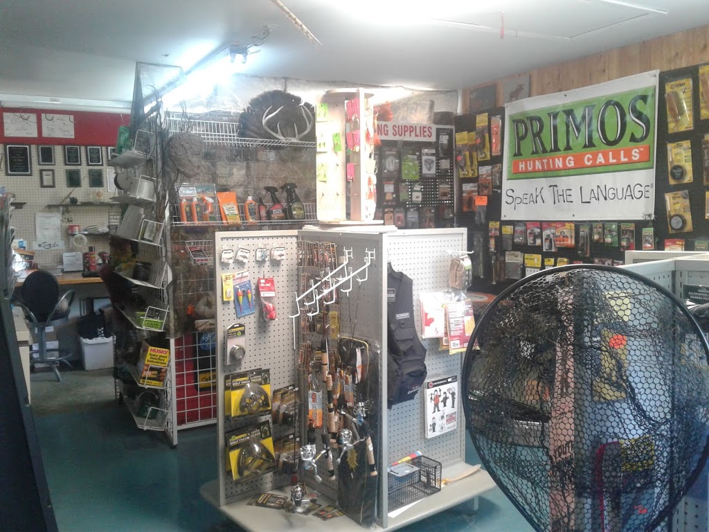 Manotick Bait-Fishing & Hunting | 1019 River Rd, Manotick, ON K4M 1B4, Canada | Phone: (613) 692-5463