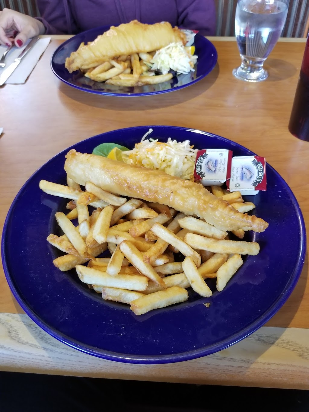 Moronis | 155 King St E, Gananoque, ON K7G 1G3, Canada | Phone: (613) 382-3083
