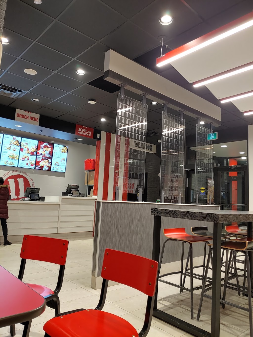 KFC | 350 Scott St, St. Catharines, ON L2N 1J5, Canada | Phone: (289) 273-3924