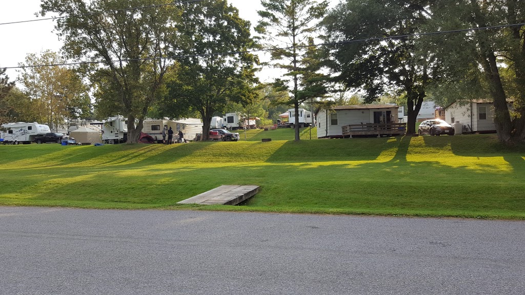 Sunset Cove Resort | 6240 Shearer Point Rd, Roseneath, ON K0K 2X0, Canada | Phone: (905) 352-2157