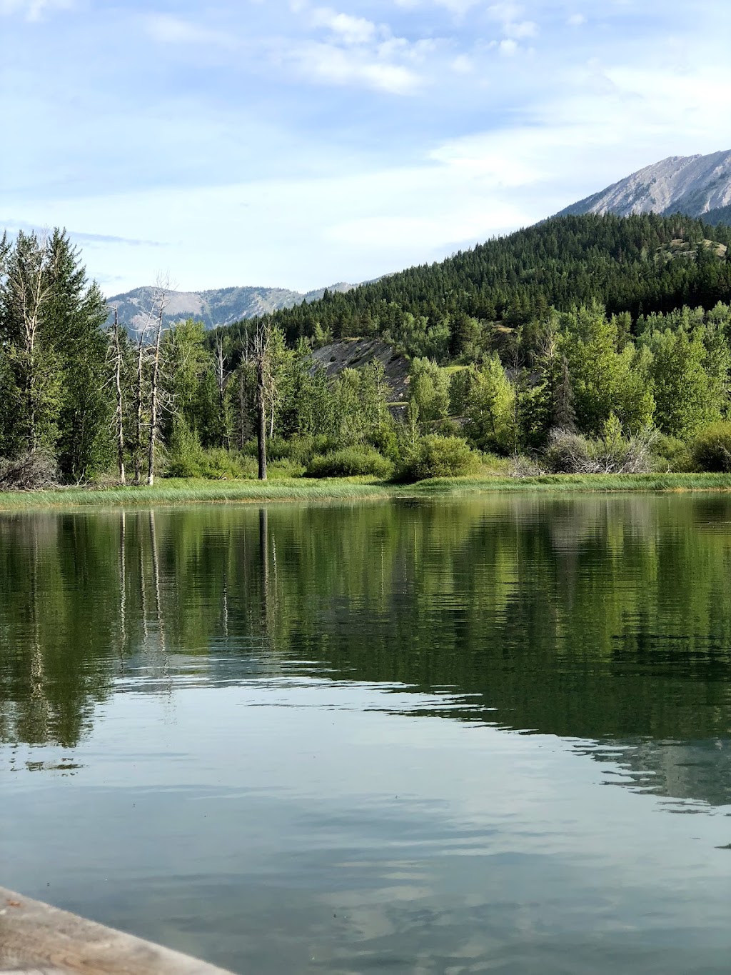 Island Lake Christian Retreat Centre | Box 207, Coleman, AB T0K 0M0, Canada | Phone: (403) 564-4123