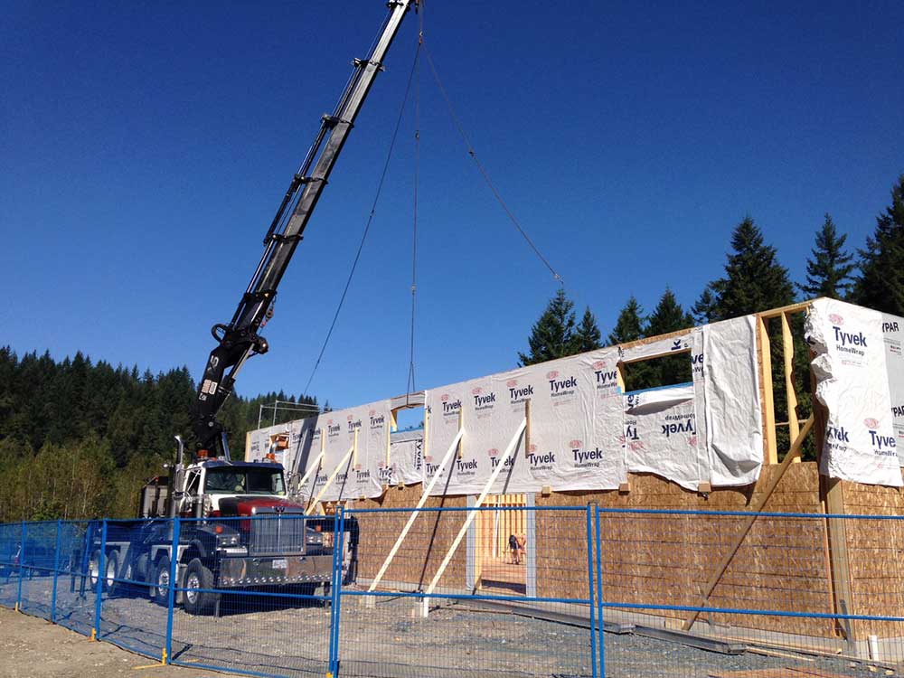 Mainland Crane Service & Trucking Ltd | 46752 Auburn Pl, Chilliwack, BC V2P 7J5, Canada | Phone: (604) 792-4840