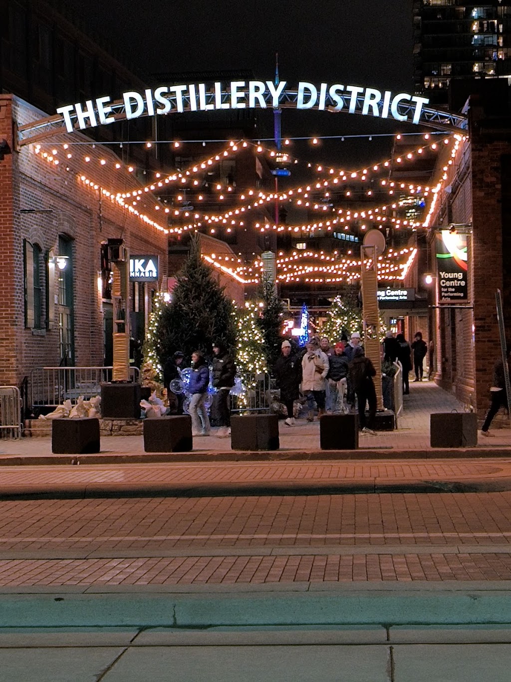 FIKA Cannabis - Distillery District | 49 Tank House Lane, Toronto, ON M5A 3C4, Canada | Phone: (888) 818-3452