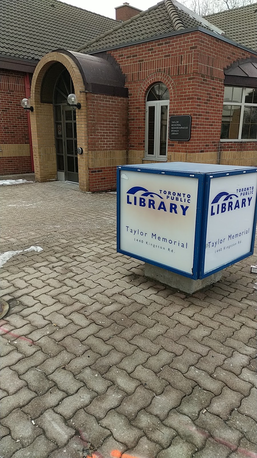 Toronto Public Library - Taylor Memorial Branch | 1440 Kingston Rd, Scarborough, ON M1N 1R3, Canada | Phone: (416) 396-8939
