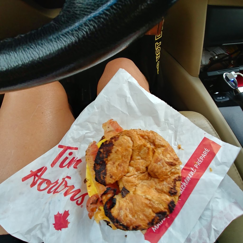 Tim Hortons | 85 Harrisville Blvd, Moncton, NB E1H 3N4, Canada | Phone: (506) 862-7689