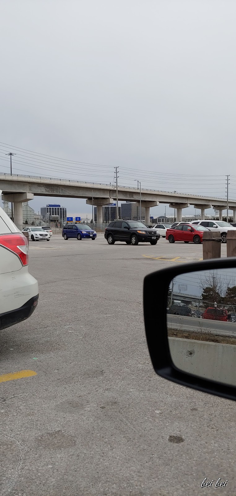 Cell Phone Waiting Area | 7 Network Rd, Mississauga, ON L4V 1B3, Canada | Phone: (416) 247-7678