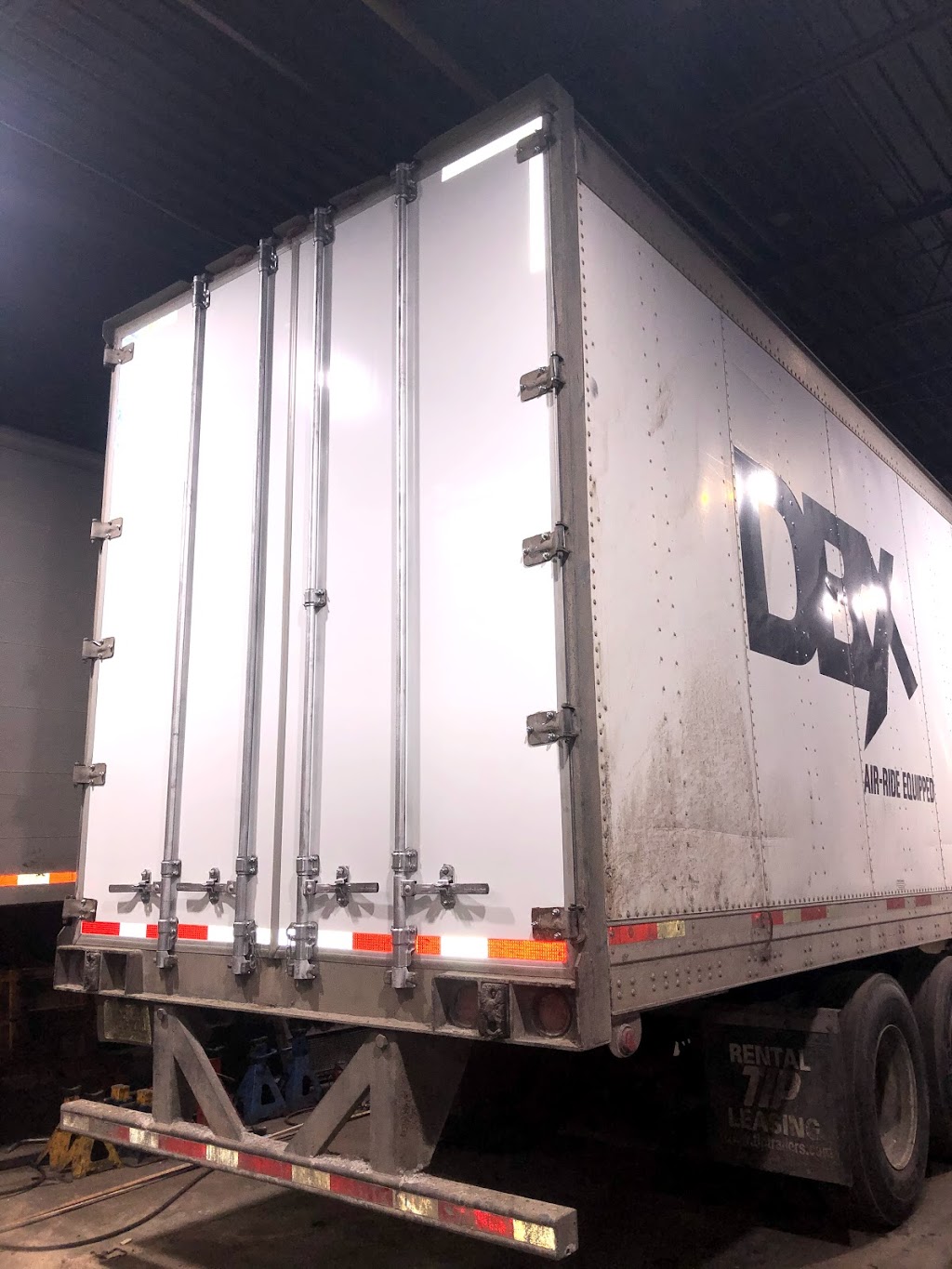 Specialized Truck Trailer Repair Inc. | 7407 Bren Rd, Mississauga, ON L4T 1H3, Canada | Phone: (416) 891-2974
