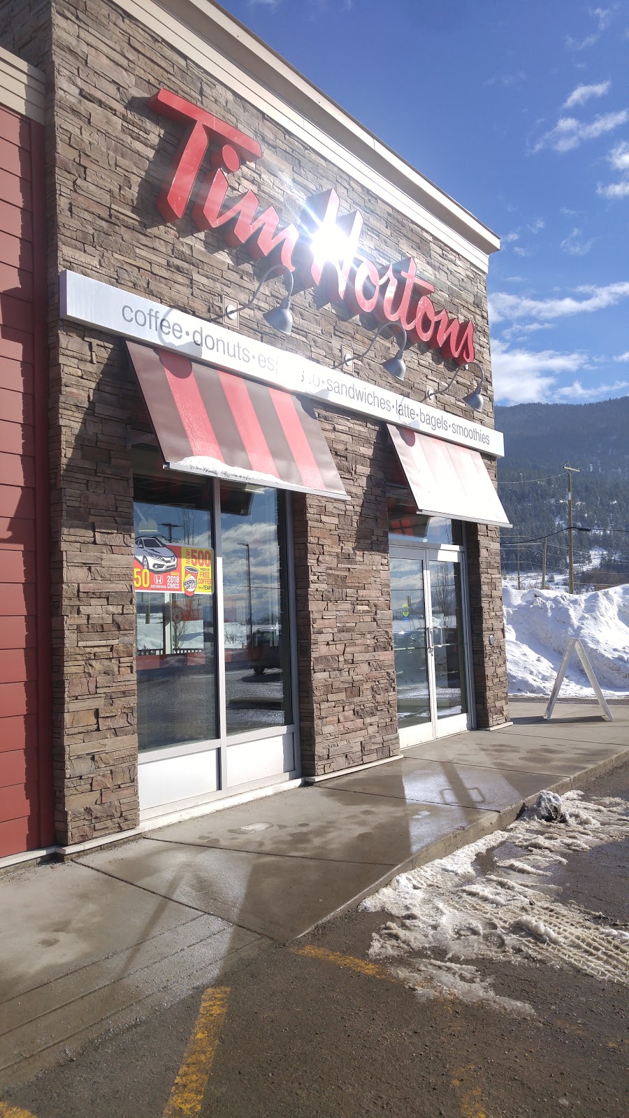 Tim Hortons | 2101 Harding Rd, Armstrong, BC V0E 1B0, Canada | Phone: (250) 546-8088