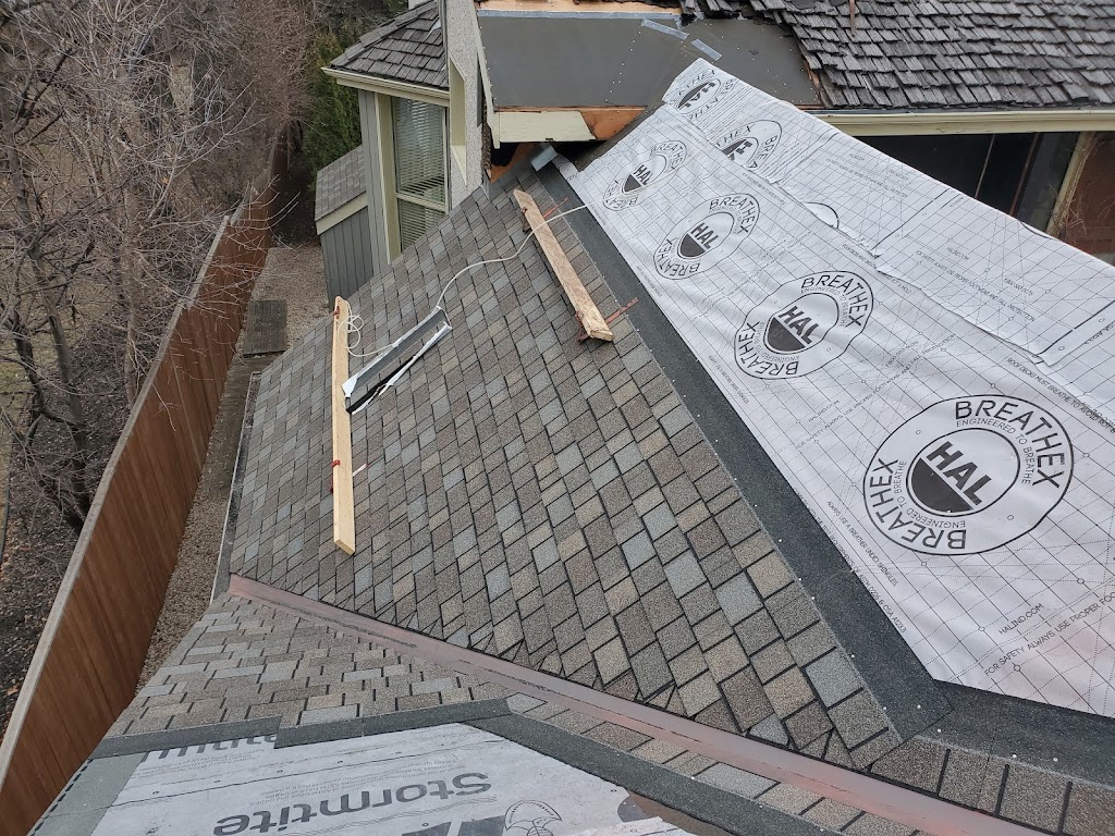Cover Tight Roofing & Exteriors | 127 Lennox Ave, Winnipeg, MB R2M 1B3, Canada | Phone: (204) 290-8540