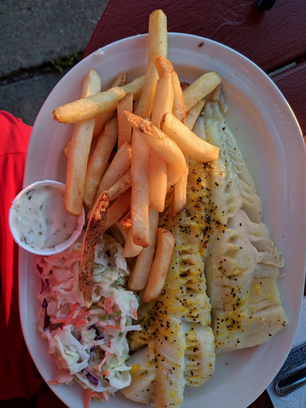 Hoaks | 4100 Lake Shore Rd, Hamburg, NY 14075, USA | Phone: (716) 627-4570