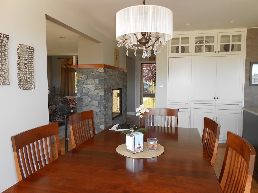 Freeman Construction Ltd | 551 Hooper Pl, Ladysmith, BC V9G 1W5, Canada | Phone: (250) 714-8460