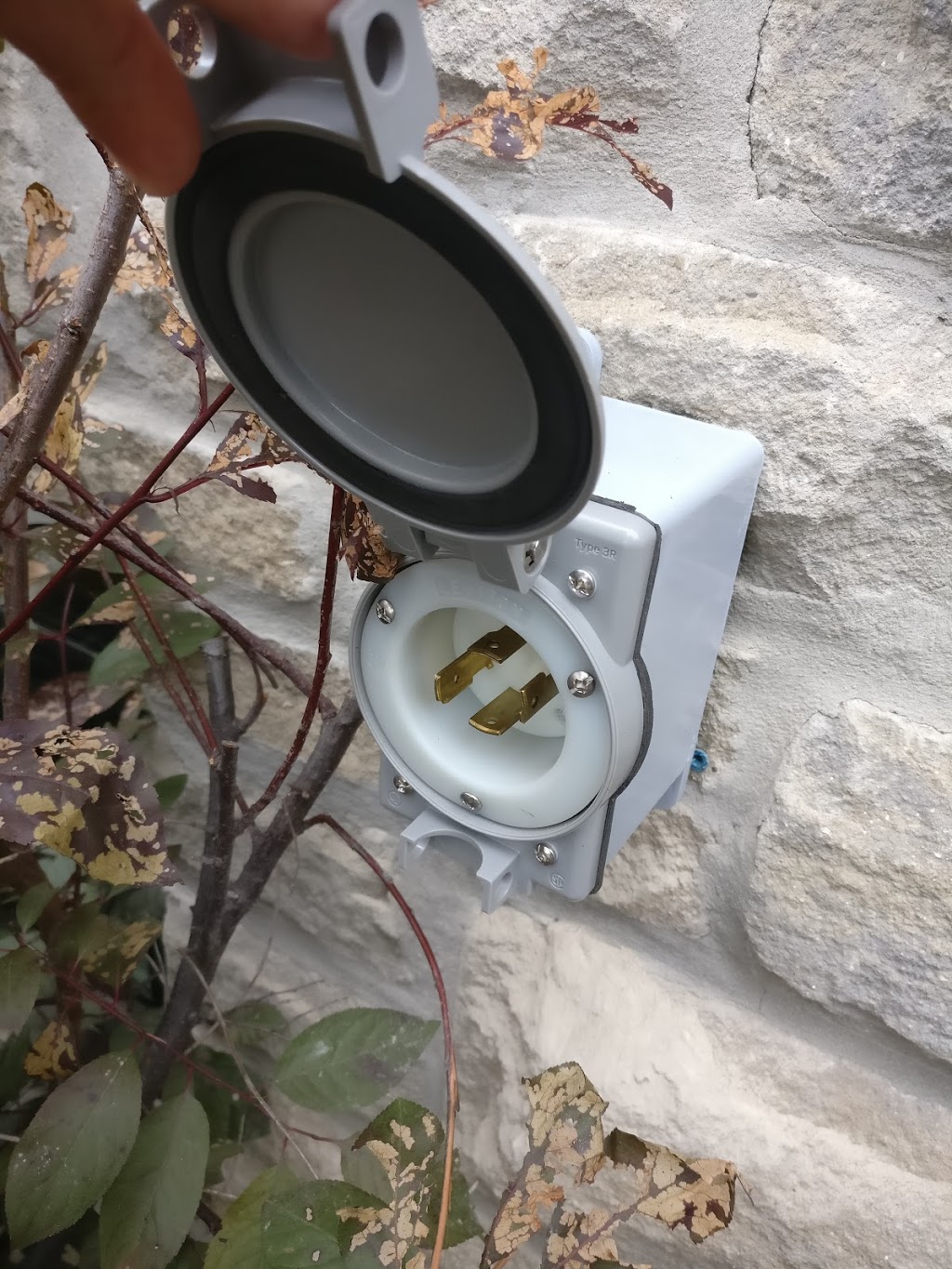 Effect Electric Ltd. | 180 McGahey St, Tottenham, ON L0G 1W0, Canada | Phone: (416) 508-7725