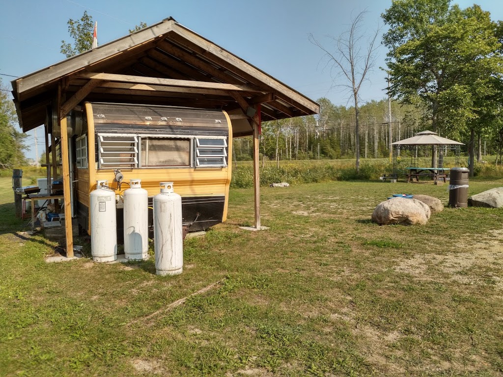 Dukes Fish And Chips | Aundeck Omni Kaning, Echo Ln, Ontario P0P 1H0, Canada | Phone: (705) 368-2071