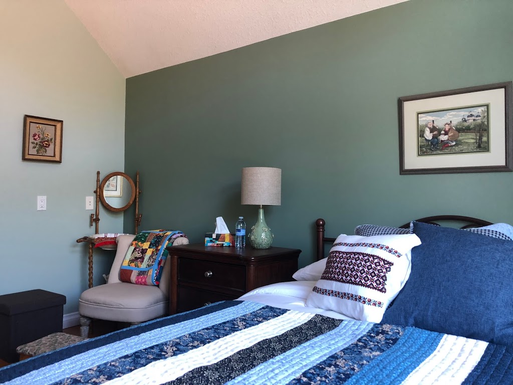 Bonne Nuit Bed & Breakfast | 4604 McDougall Dr, Smoky Lake, AB T0A 3C0, Canada | Phone: (780) 880-0101