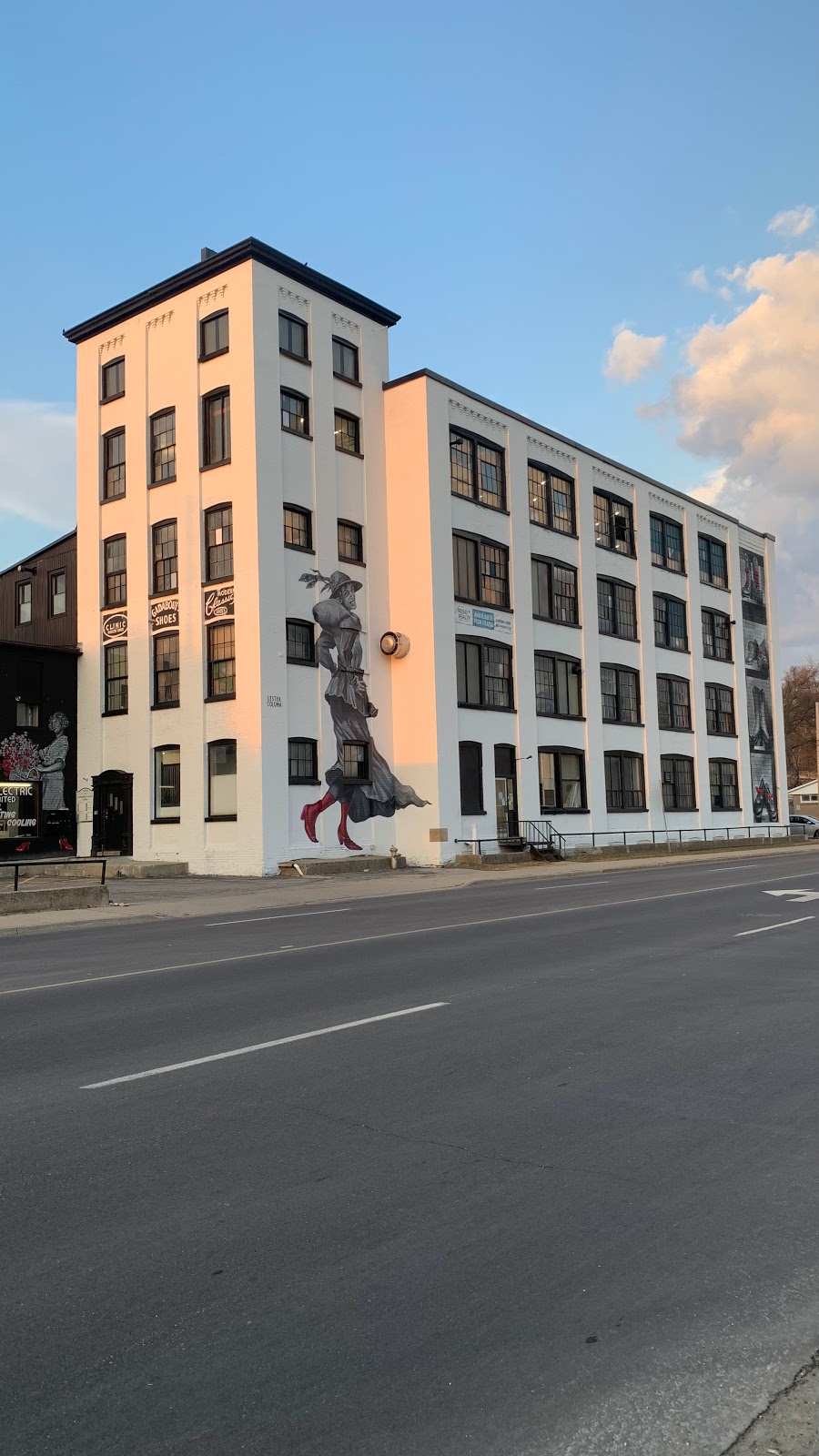 Ray Electric Limited | 9 Brydges St, Paris, ON N3L 1R4, Canada | Phone: (519) 623-0330