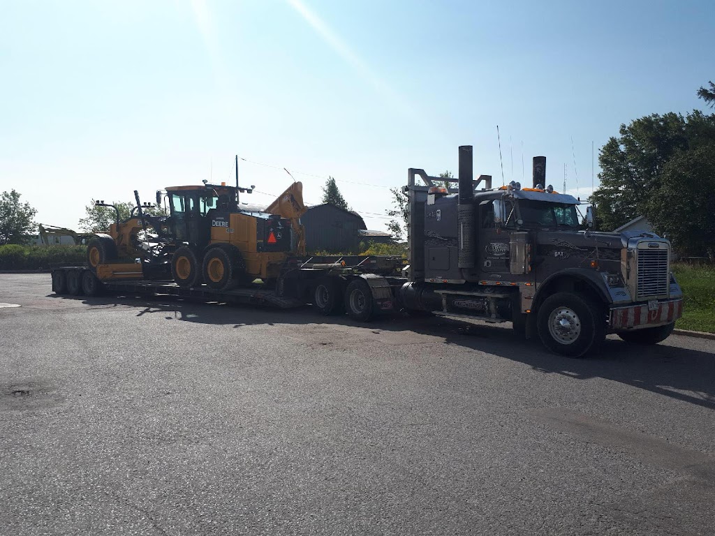 Transport Mica | 258 Rue Principale, Saint-Thomas-Didyme, QC G0W 1P0, Canada | Phone: (418) 671-2281