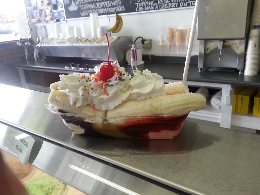 Mr. Tubbs Ice Cream Parlor | 3454 Tillicum Rd, Victoria, BC V8Z 4H3, Canada | Phone: (250) 388-3477