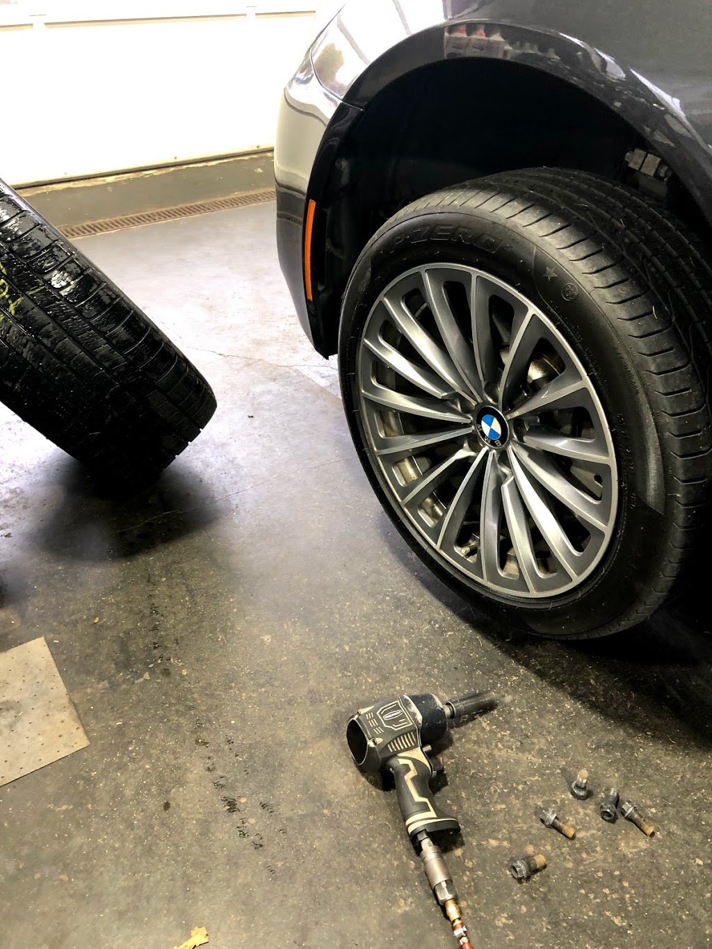 Jiffy Lube | 252 Eramosa Rd, Guelph, ON N1E 2M4, Canada | Phone: (519) 821-3183
