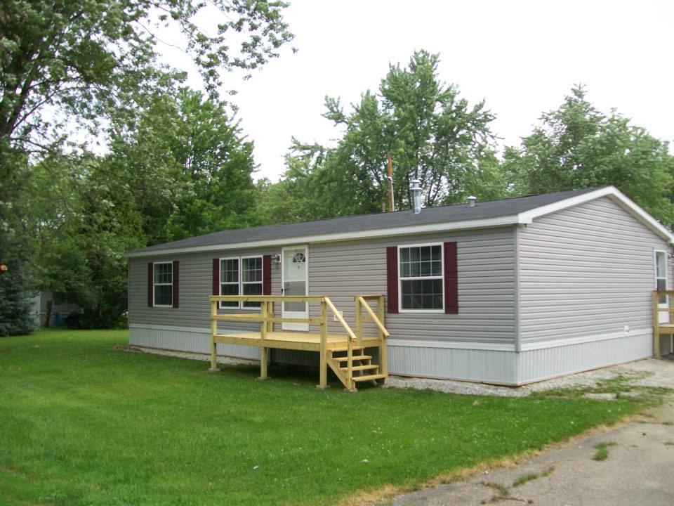 D&H Housing and Mini-Storage | 158 VT-78, Swanton, VT 05488, USA | Phone: (802) 868-5303