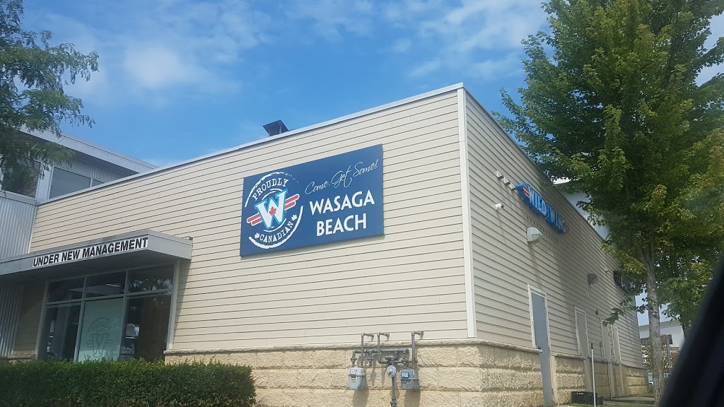 Wild Wing Restaurant | 321 Main St #3, Wasaga Beach, ON L9Z 0B6, Canada | Phone: (705) 352-9464