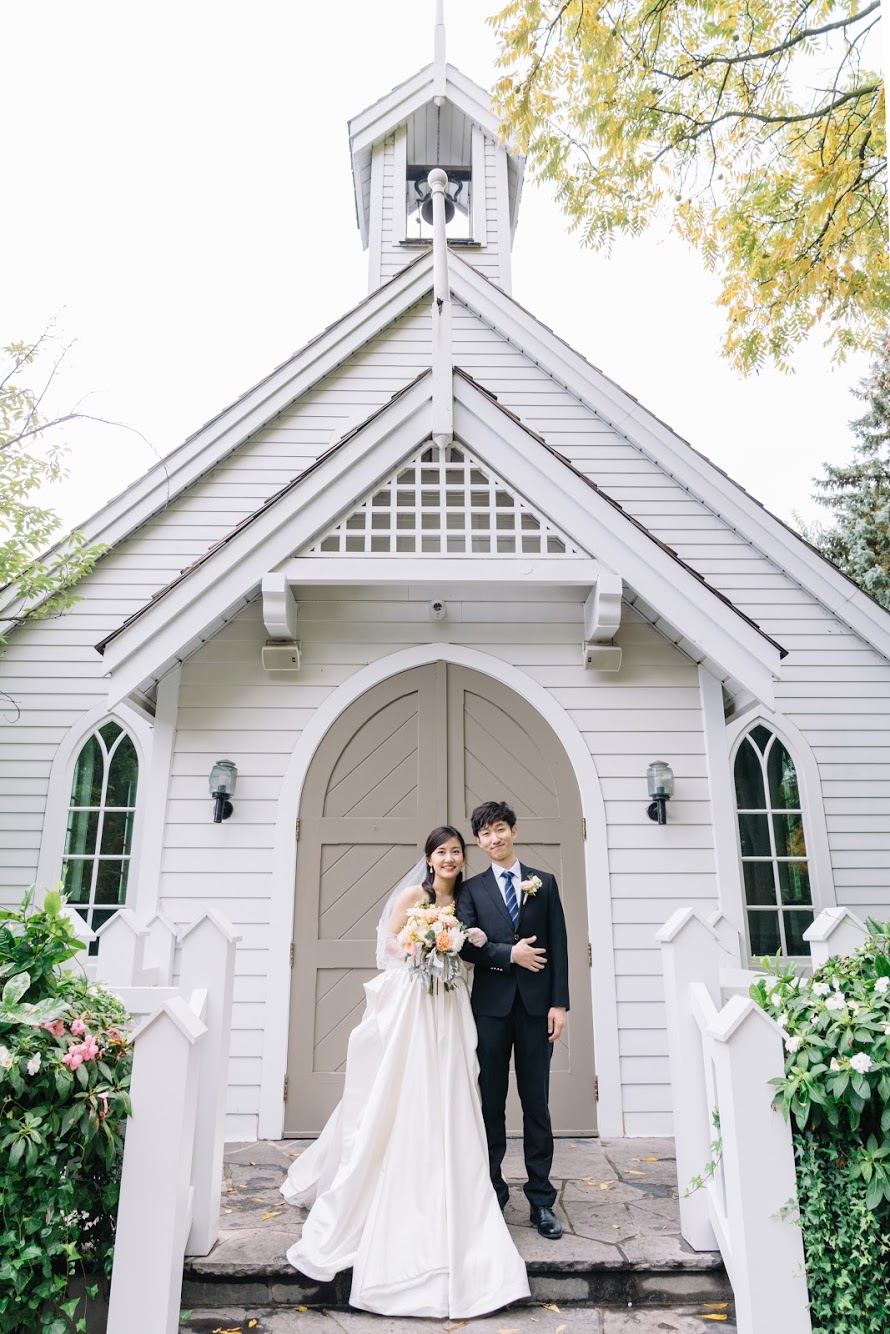 WowedVows Studio | 524 Hood Rd, Markham, ON L3R 4E1, Canada | Phone: (416) 566-2566