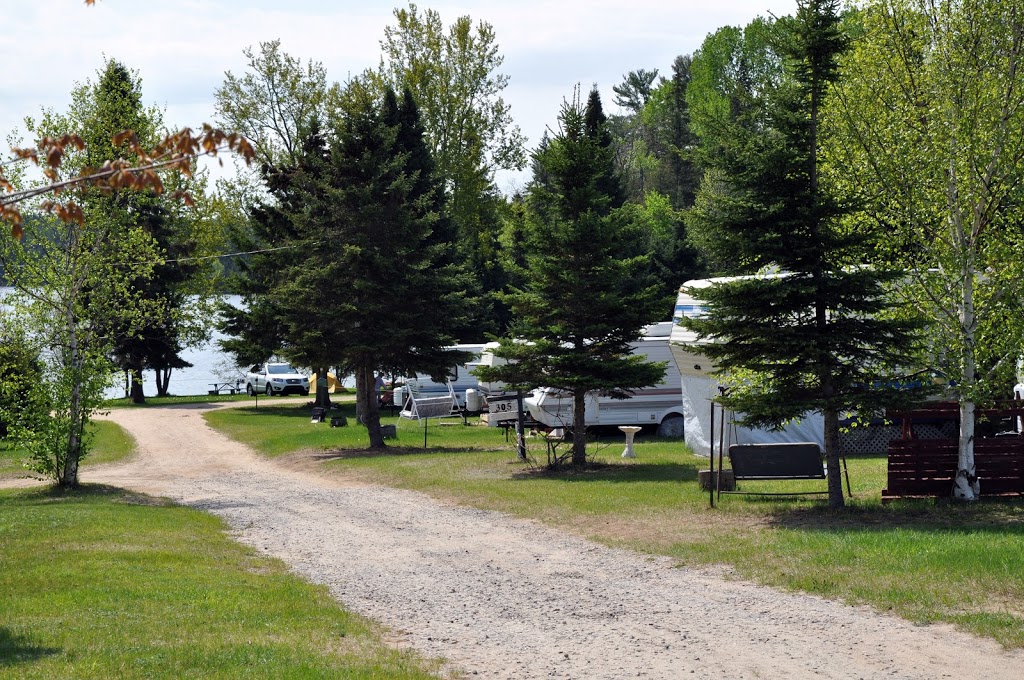 Camping Lac-du-Cerf | 275 route 311, Chemin du Camping, Lac-du-Cerf, QC J0W 1S1, Canada | Phone: (819) 597-2888