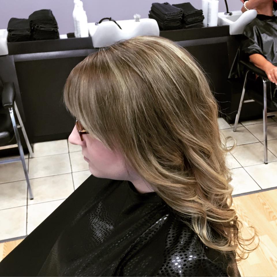 Feathers | 16737 100 St NW, Edmonton, AB T5X 3Z9, Canada | Phone: (780) 457-3175