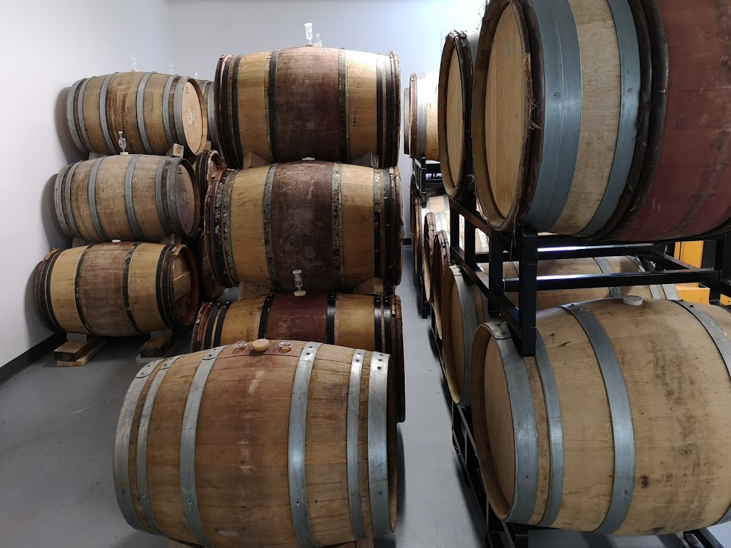 Robin Bière Naturelle | 6547 Rue Foster, Waterloo, QC J0E 2N0, Canada | Phone: (450) 912-1745