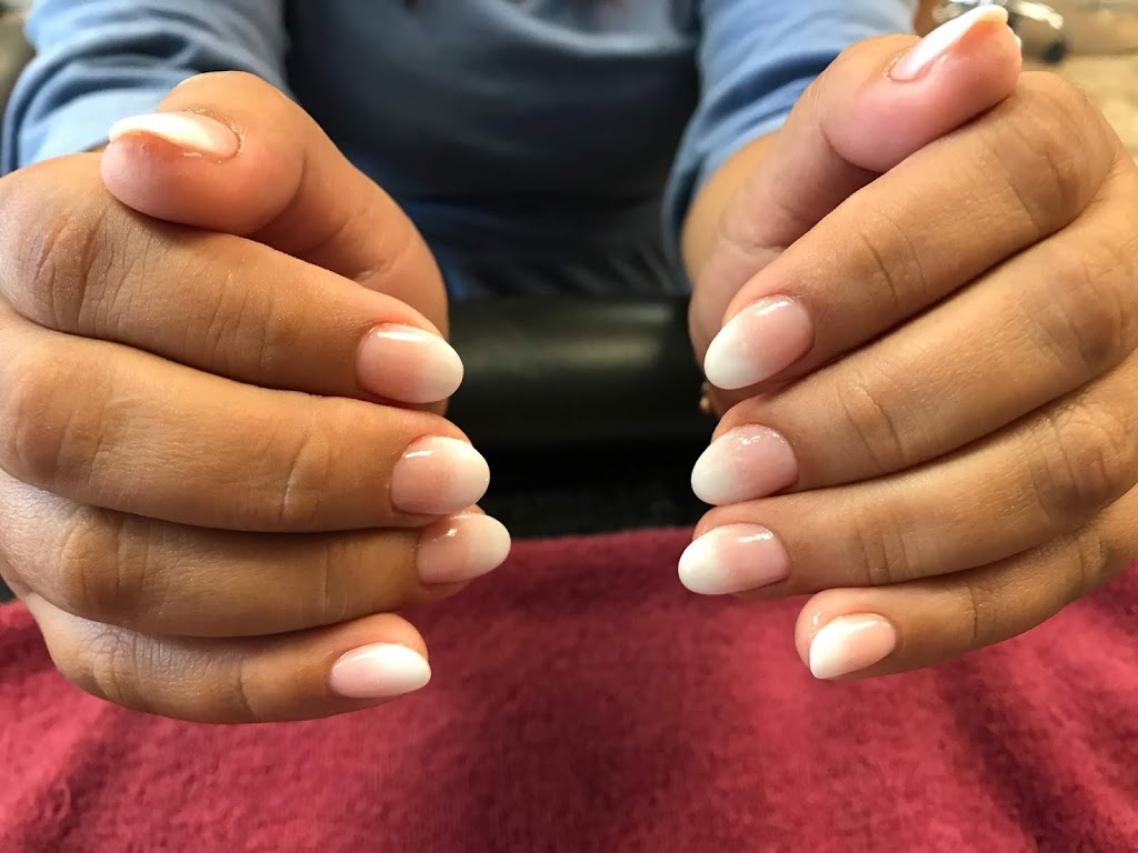 Calla Nails and Spa | 25 Peel Centre Dr, Brampton, ON L6T 3R5, Canada | Phone: (905) 799-8170