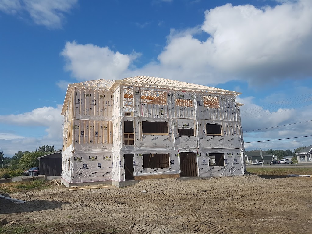 Les Constructions Vertefeuille | 6 Rue Bernard Lessard, Maskinongé, QC J0K 1N0, Canada | Phone: (819) 690-4732