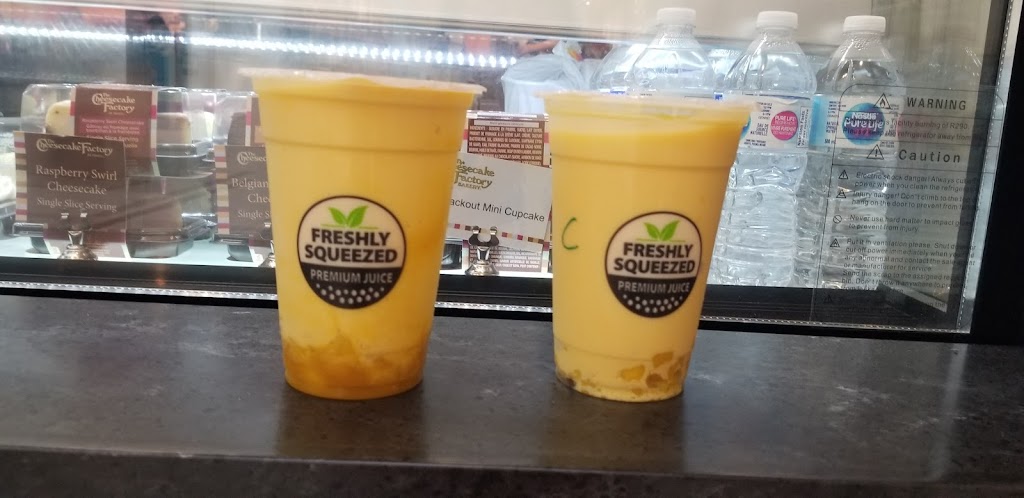 Freshly Squeezed | 5000 Hwy 7, Markham, ON L3R 4M9, Canada | Phone: (647) 795-8140