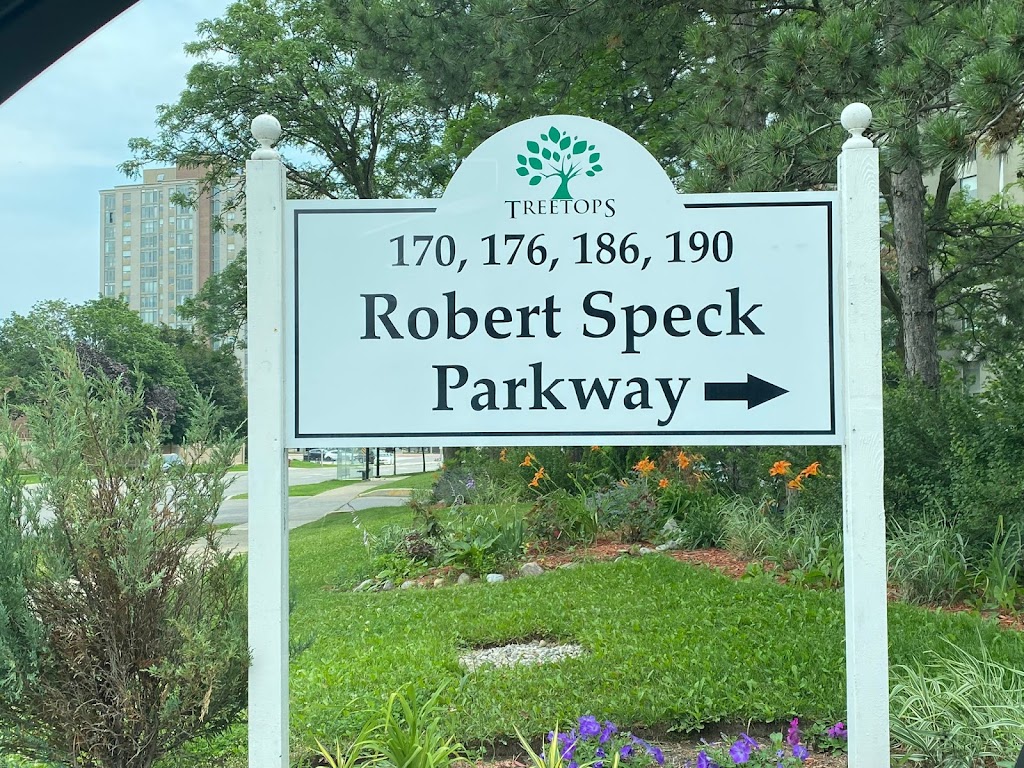 Proremedy Physiotherapy Mississauga | 190 Robert Speck Pkwy Suite 200, Mississauga, ON L4Z 3K3, Canada | Phone: (905) 796-4647
