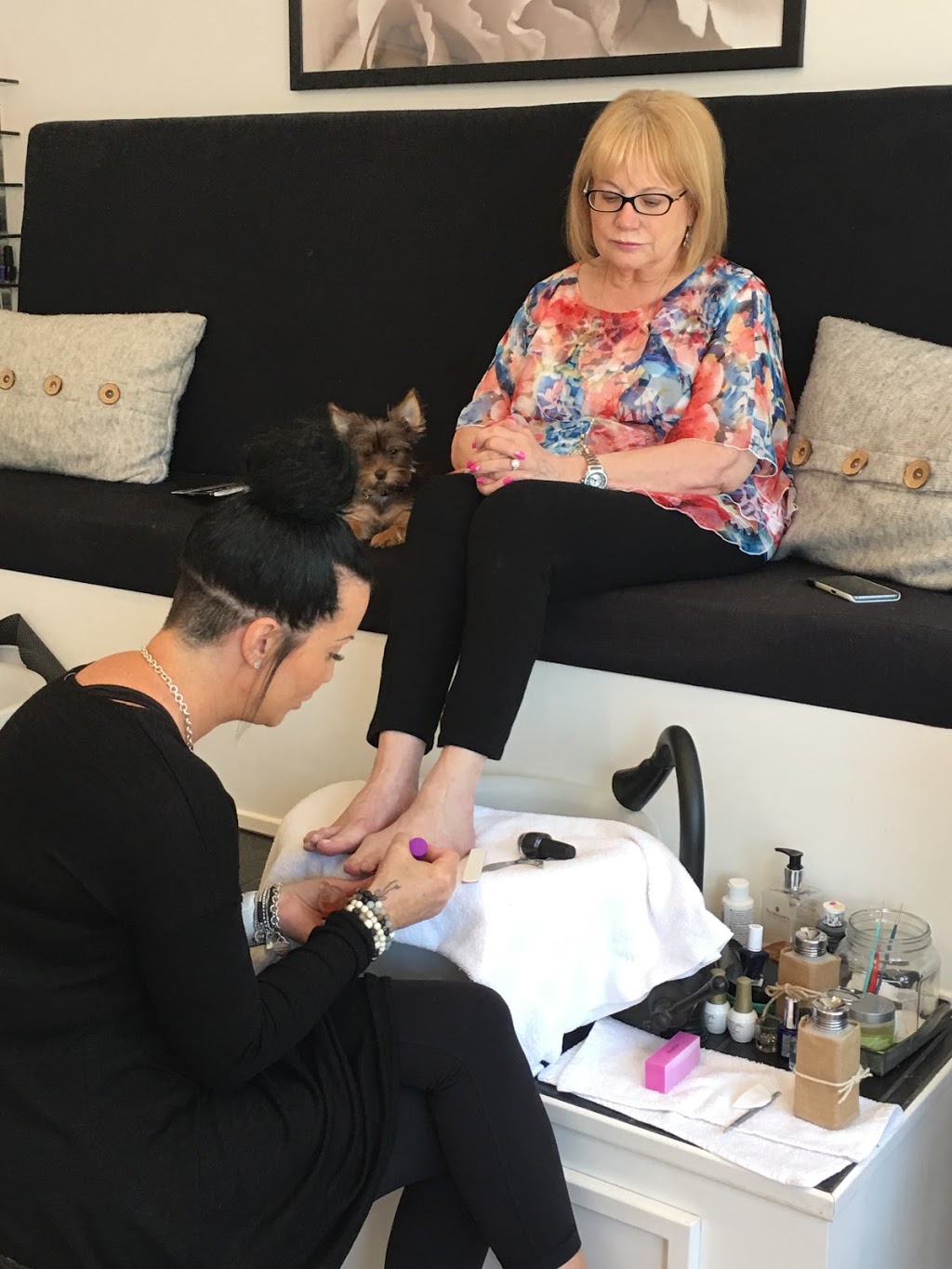 Maura Romanelli RN / MR CLINIC | 390 Plains Rd E, Burlington, ON L7T 2C8, Canada | Phone: (416) 824-8722