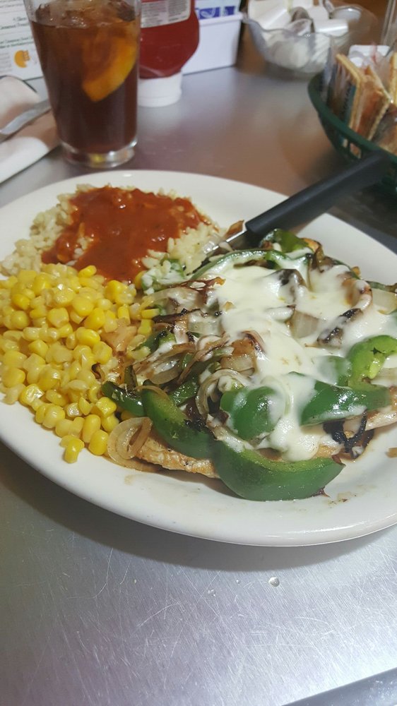 Bayside Dimitris Family Dining | 35256 23 Mile Rd, New Baltimore, MI 48047, USA | Phone: (586) 684-3428