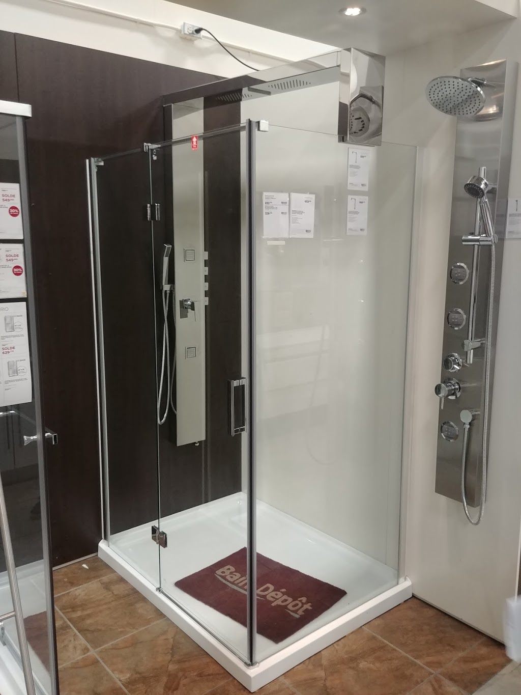 Bain Dépôt Trois-Rivières | 3315 Boulevard des Récollets, Trois-Rivières, QC G9A 6M1, Canada | Phone: (819) 693-2246