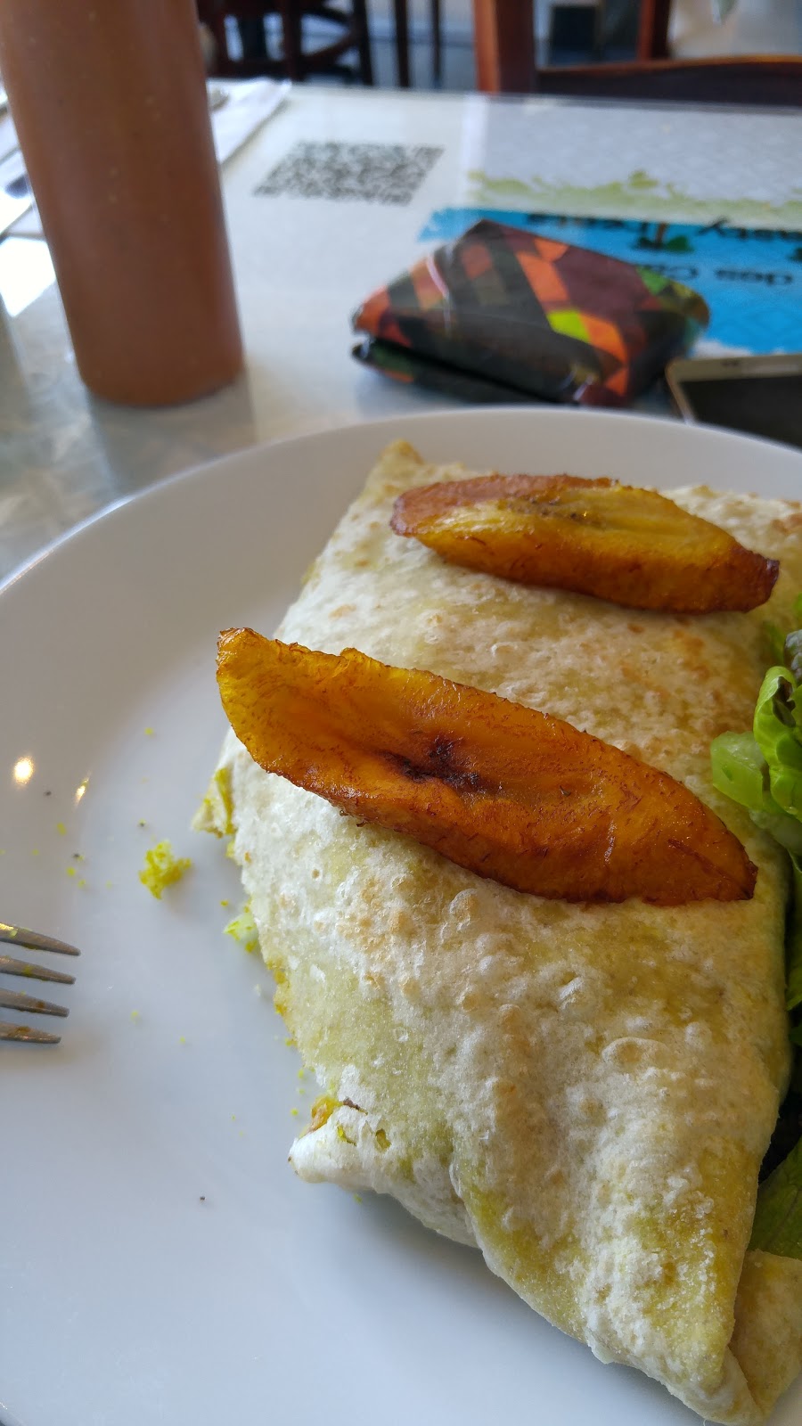 Carribean Tasty Treats | 4410 Bd des Sources, Dollard-des-Ormeaux, QC H8Y 3B7, Canada | Phone: (514) 542-4410