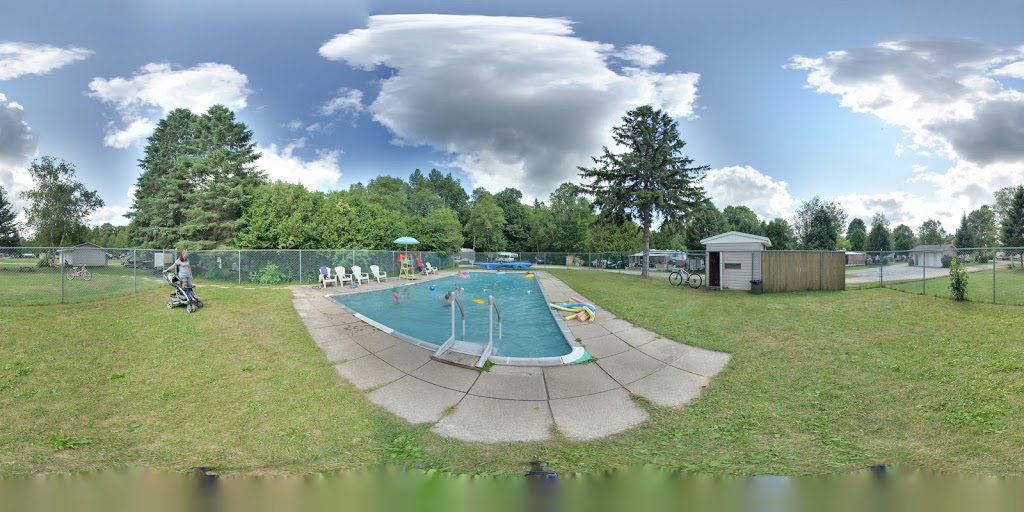Iroquois Falls Campground | 36 Rue du Camping, Labelle, QC J0T 1H0, Canada | Phone: (819) 686-2337