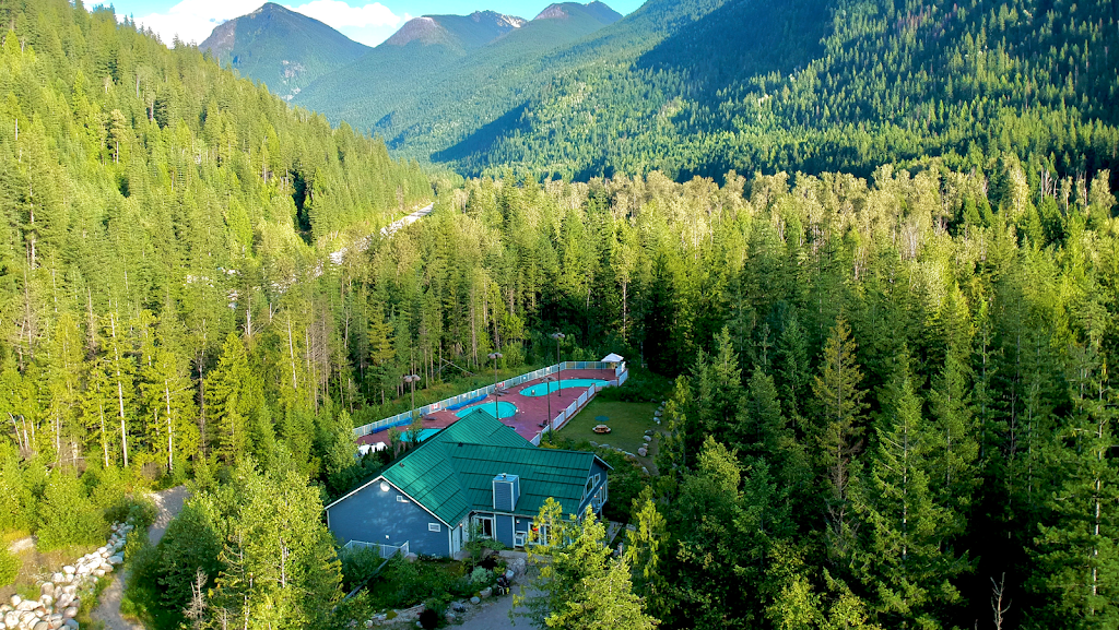 Crazy Creek Hot Pools Resort | 6162 Trans-Canada Hwy, Malakwa, BC V0E 2J0, Canada | Phone: (250) 836-4097