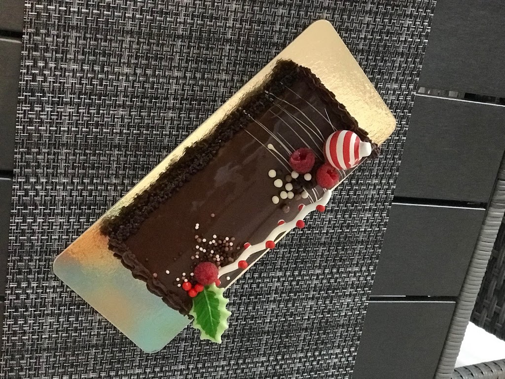 Patisserie Lorinbourg | 525 Chemin Ozias-Leduc, Otterburn Park, QC J3H 4A7, Canada | Phone: (450) 527-1555