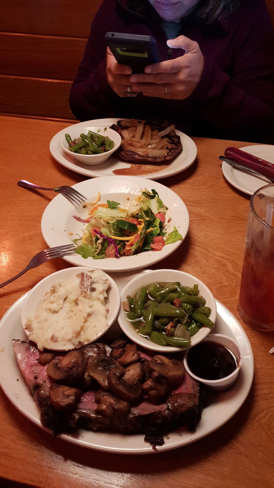 Texas Roadhouse | 900 Young St, Tonawanda, NY 14150, USA | Phone: (716) 692-0457