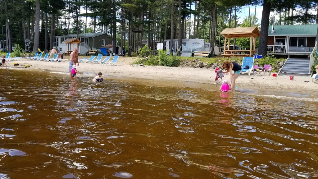 Camping Domaine De La PresquIle | 106 Chemin Ward, Notre-Dame-de-Pontmain, QC J0W 1S0, Canada | Phone: (819) 767-2832