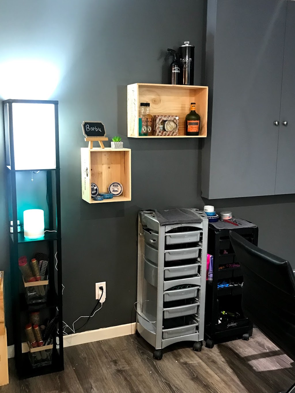 Salon Belle Vie | 22 Rue des Monts, Saint-Donat-de-Montcalm, QC J0T 2C0, Canada | Phone: (819) 216-7538