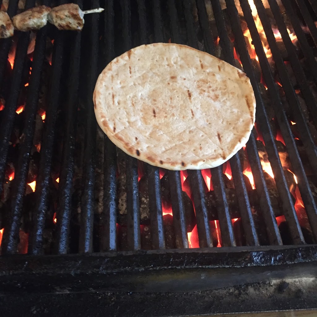 Souvlaki Hut Bloor West | 2184 Bloor St W, Toronto, ON M6S 1N3, Canada | Phone: (416) 766-8899