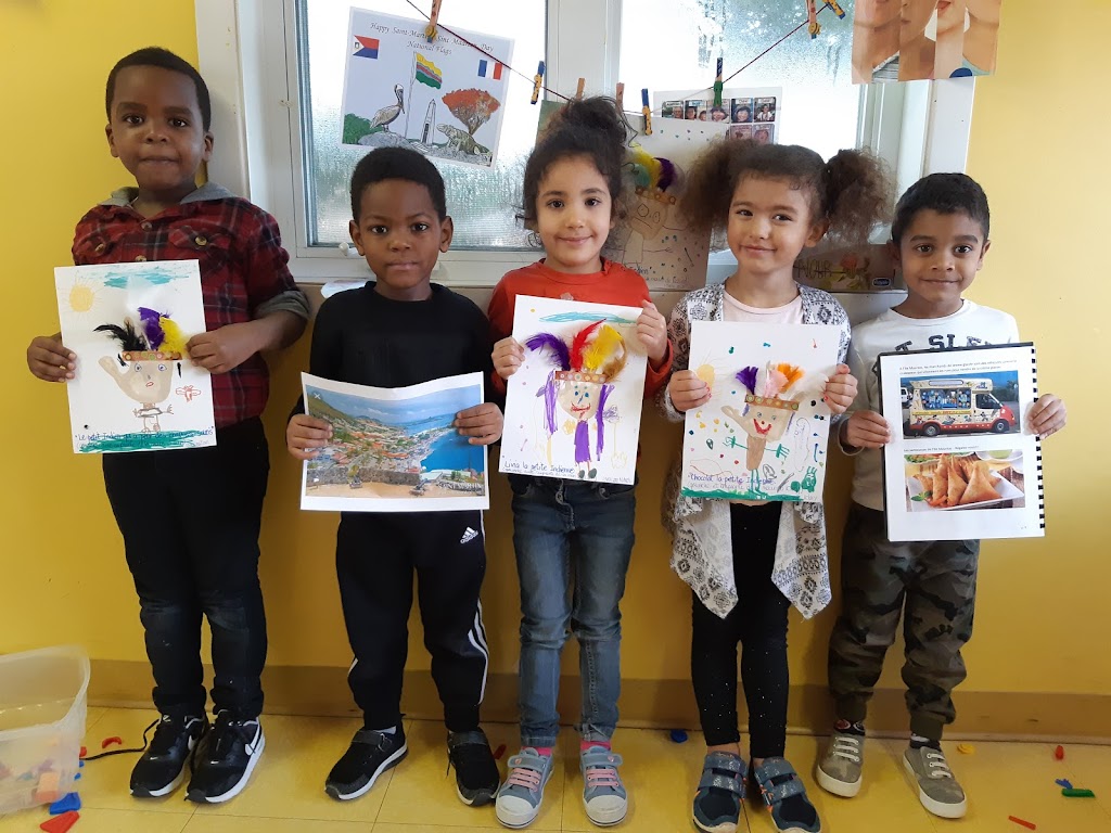 La Garderie Educative et maternelle La Pépinière Inc | 1960 Rue Joliette, Longueuil, QC J4K 4W9, Canada | Phone: (450) 677-9632